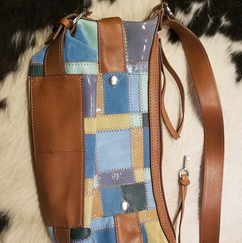 Fossil Leather Purse EUC